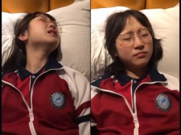 Đụ nhỏ bạn nữ sinh mới lớn cực ngon